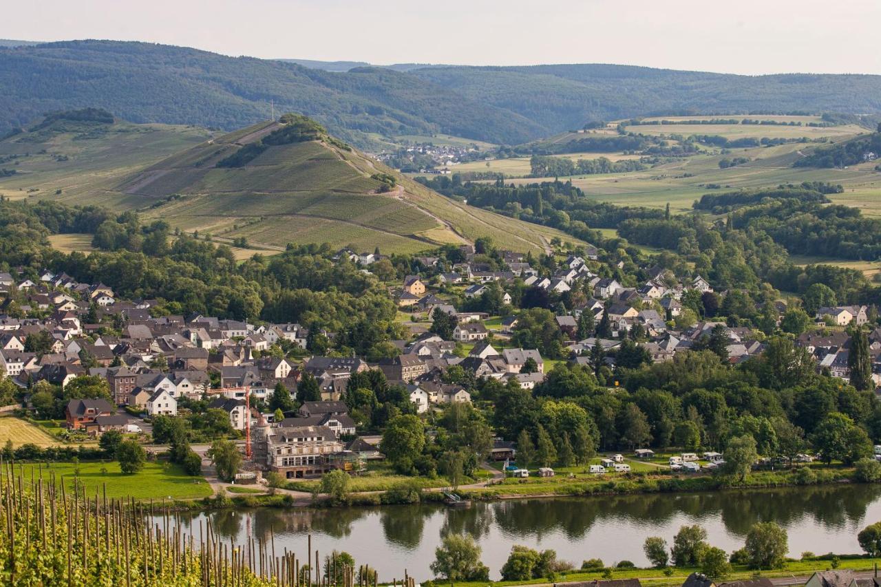 Hotel Zur Post Mulheim an der Mosel Exterior foto